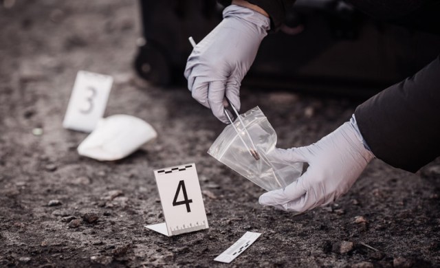 Crime scene investigation - collecting evidence